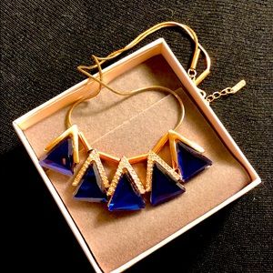 Triangle stone necklace